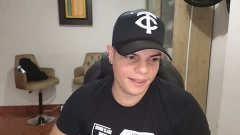 Snapshot of anndyhardy11 chatting on 22, 10, 2025 Anndy Hardy online show from 22, 10, 2025