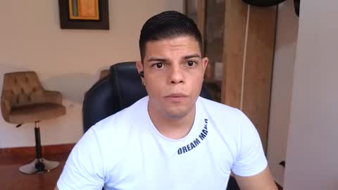 Snapshot of anndyhardy11 chatting on 23, 10, 2025 Anndy Hardy online show from 23, 10, 2025