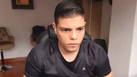 Snapshot of anndyhardy11 chatting on 27, 10, 2025 Anndy Hardy online show from 27, 10, 2025