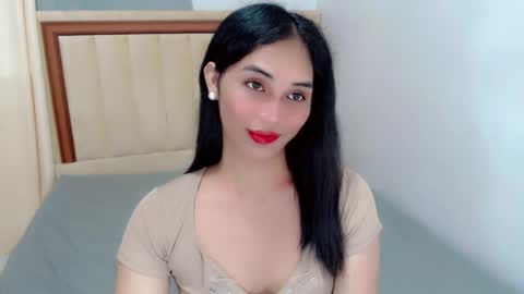 SWEET ANNE online show from 5, 10, 2025