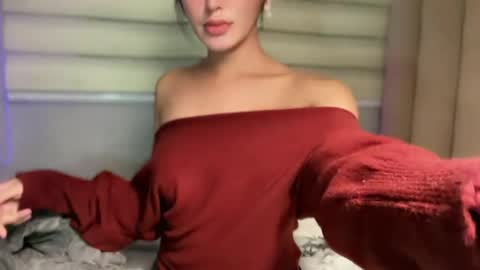 Snapshot of annedee_ chatting on 15, 12, 2025 Kim online show from 15, 12, 2025