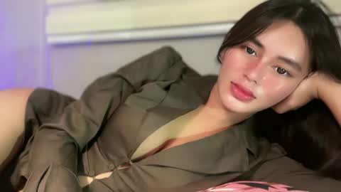 Snapshot of annedee_ chatting on 18, 12, 2025 Kim online show from 18, 12, 2025