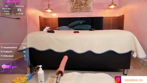 Anne online show from 6, 3, 2025