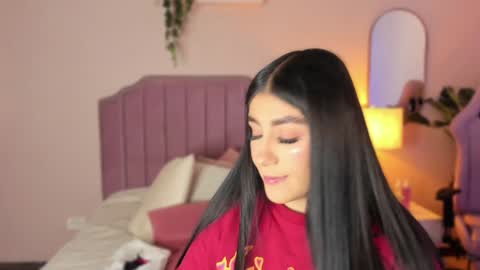 Snapshot of anneee_ chatting on 15, 1, 2025 Anne online show from 15, 1, 2025