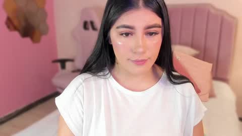 Snapshot of anneee_ chatting on 26, 1, 2025 Anne online show from 26, 1, 2025