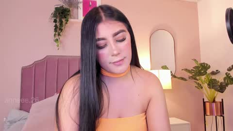 Snapshot of anneee_ chatting on 7, 2, 2025 Anne online show from 7, 2, 2025