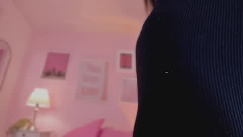 Snapshot of anneee_ chatting on 12, 3, 2025 Anne online show from 12, 3, 2025