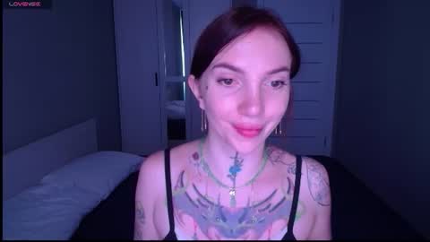 Snapshot of annetenet chatting on 12, 7, 2026 Annet online show from 12, 7, 2026