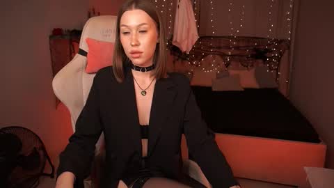  Anna  online show from 23, 10, 2025