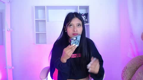 Anni online show from 15, 1, 2025