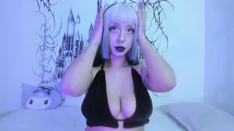 annie  online show from 12, 2, 2025