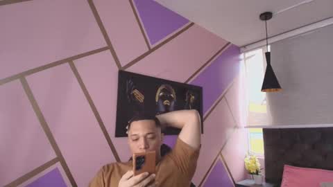 Snapshot of annie_lii chatting on 14, 10, 2025 Annie lii online show from 14, 10, 2025