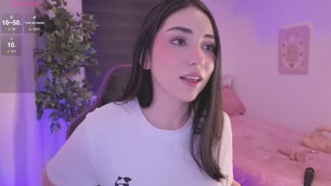 Cassandra online show from 4, 12, 2025