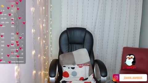   Annie  Independent model Hello all offline tokens are appreciated  thank you for your support.33 online show from 14, 1, 2025