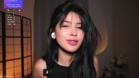 Snapshot of anniehillofficial_ chatting on 1, 5, 2026 anniehillofficial_ online show from 1, 5, 2026