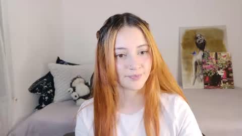Snapshot of anniemora_ chatting on 31, 7, 2026 Annie online show from 31, 7, 2026