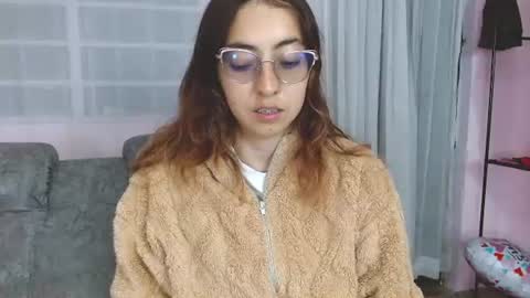 Snapshot of anniesparkle chatting on 23, 6, 2026 Annie Sparkle online show from 23, 6, 2026