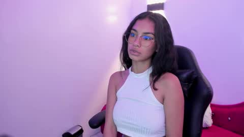 Annie Evans  online show from 21, 1, 2025