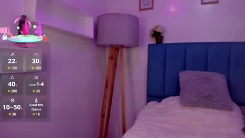 Annie Evans  online show from 16, 12, 2025