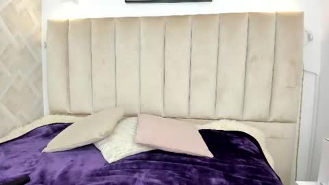 Snapshot of anniie_queen chatting on 3, 7, 2026 Annie Queen online show from 3, 7, 2026