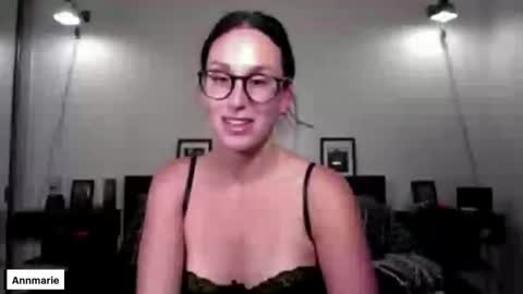 Snapshot of annmarieferrara chatting on 15, 4, 2026 Ann online show from 15, 4, 2026