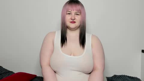 Snapshot of annnott chatting on 15, 5, 2026 Ann online show from 15, 5, 2026