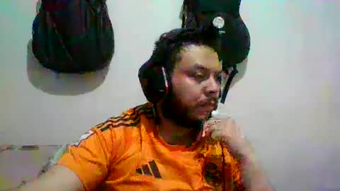 lion kennedy independent model moderator online show from 27, 9, 2025