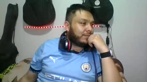 lion kennedy independent model moderator online show from 31, 10, 2025