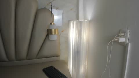 Snapshot of anny_bridge chatting on 23, 6, 2026 Anny bridge online show from 23, 6, 2026
