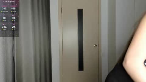 Snapshot of anny_leps chatting on 28, 11, 2025 anny_leps online show from 28, 11, 2025