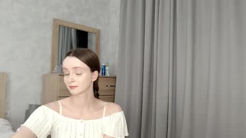 Snapshot of anny_meow chatting on 25, 10, 2025 Ann My current schedule is below online show from 25, 10, 2025