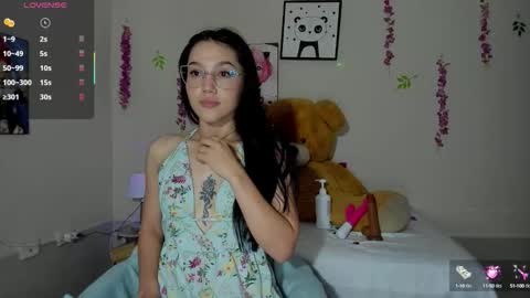 Snapshot of anny_scott chatting on 11, 9, 2025 anny scot online show from 11, 9, 2025