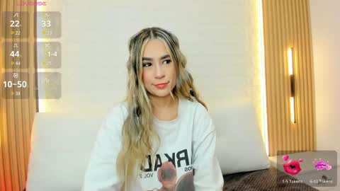 Snapshot of anny_vall chatting on 1, 6, 2026 Anny online show from 1, 6, 2026