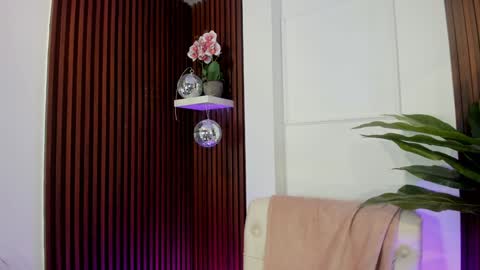 Snapshot of annybuny chatting on 28, 12, 2024 Ana online show from 28, 12, 2024