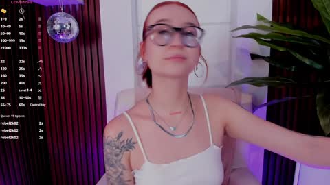 Snapshot of annybuny chatting on 25, 1, 2025 Ana online show from 25, 1, 2025