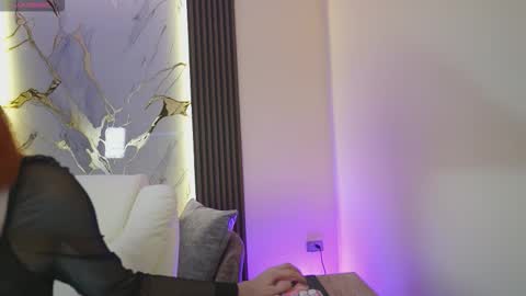 Snapshot of annybuny chatting on 15, 9, 2025 Ana online show from 15, 9, 2025