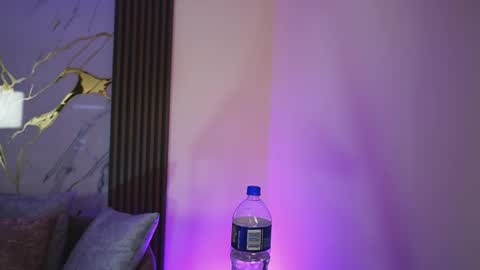 Snapshot of annybuny chatting on 18, 9, 2025 Ana online show from 18, 9, 2025