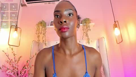 Snapshot of annyfiore chatting on 18, 12, 2024 Anny online show from 18, 12, 2024