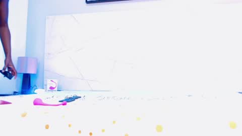 Snapshot of annyfiore chatting on 28, 2, 2025 Anny online show from 28, 2, 2025