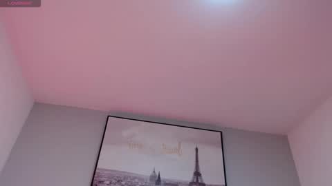 Snapshot of annyfiore chatting on 23, 10, 2025 Anny online show from 23, 10, 2025