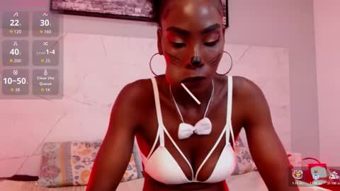 Snapshot of annyfiore chatting on 26, 10, 2025 Anny online show from 26, 10, 2025