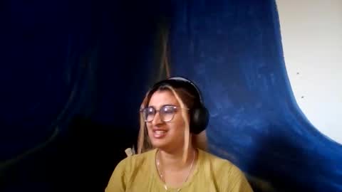 Snapshot of anoditeangel chatting on 11, 4, 2026 Angel online show from 11, 4, 2026