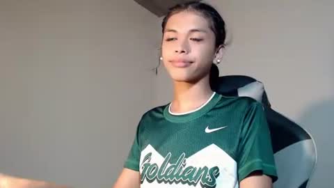 Snapshot of anok_yaii chatting on 15, 12, 2025 anok_yaii online show from 15, 12, 2025