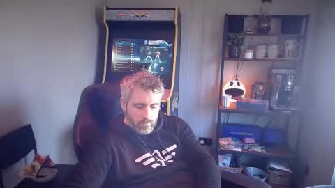 Snapshot of anonymousblokeuk chatting on 25, 2, 2025 anonymousblokeuk online show from 25, 2, 2025