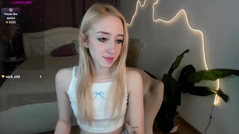 Anora online show from 11, 2, 2026