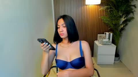 Snapshot of anqelic chatting on 27, 2, 2025 Stacy Maurice online show from 27, 2, 2025
