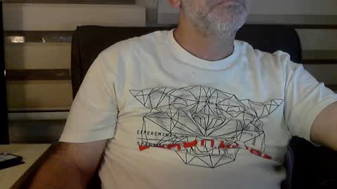 Snapshot of antheris chatting on 24, 10, 2025 antheris online show from 24, 10, 2025
