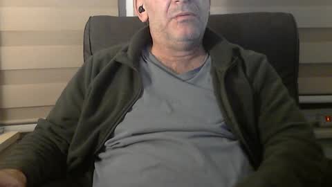 Snapshot of antheris chatting on 6, 2, 2026 antheris online show from 6, 2, 2026