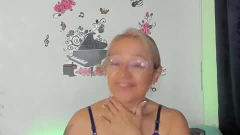 anthonela_mature_ online show from 11, 12, 2024