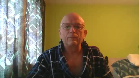 Snapshot of antmatt2025 chatting on 17, 5, 2026 antmatt2025 online show from 17, 5, 2026